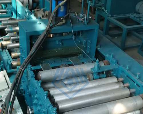 C型鋼成型機(jī)